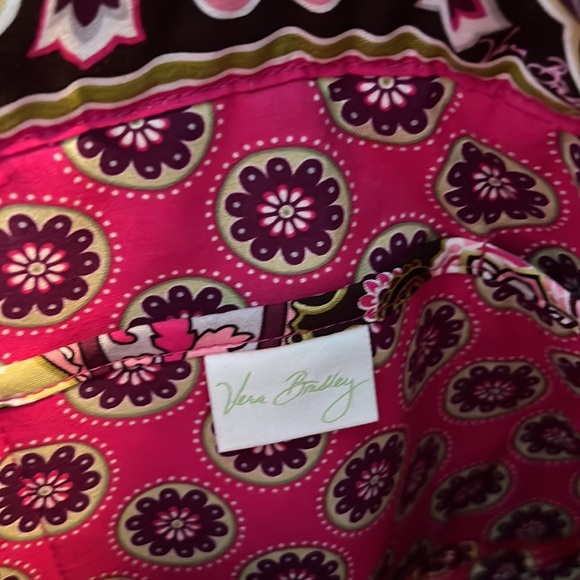 Vera Bradley bag with toggle. Pink paisley pattern - Picture 4 of 7